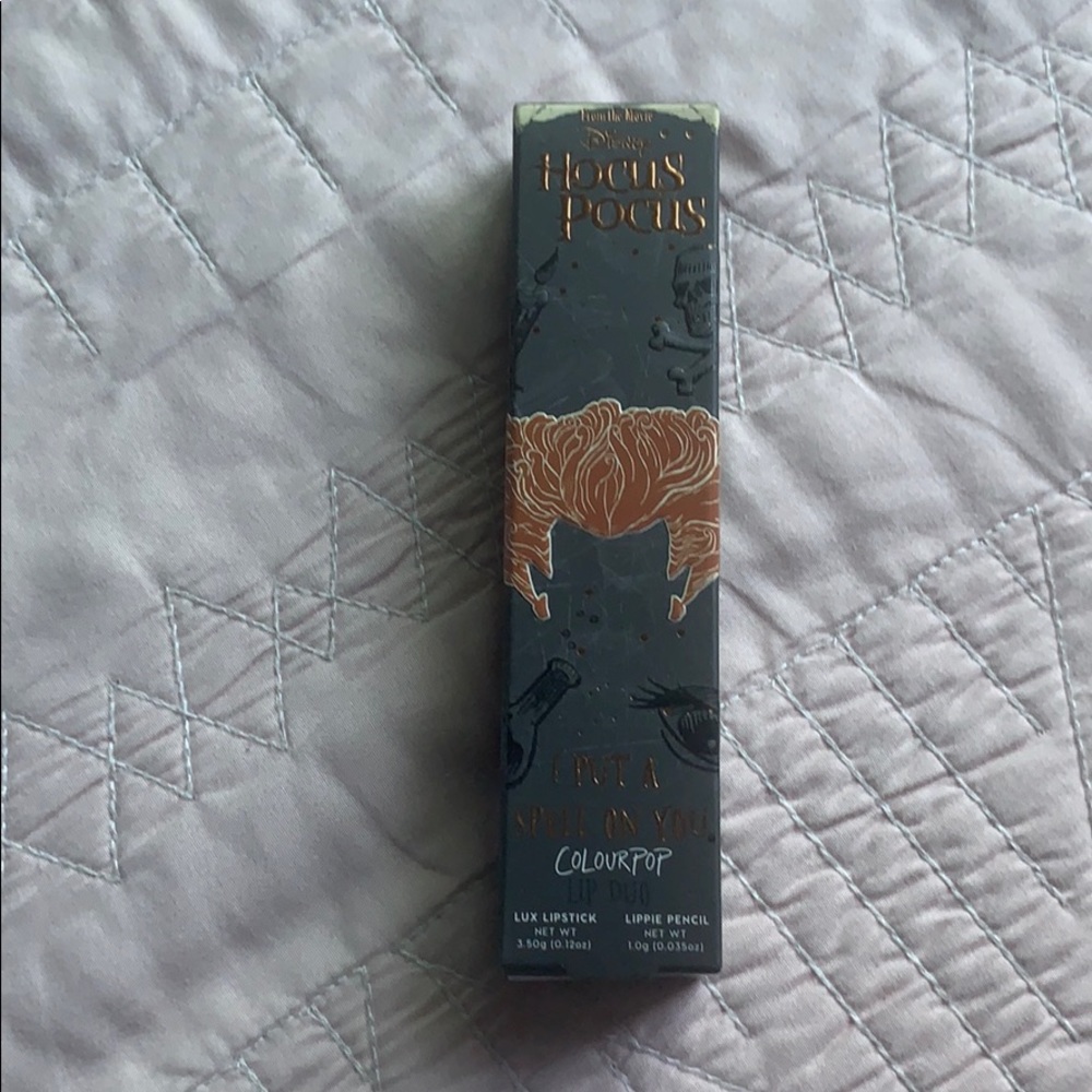 I put a spell on you hocus pocus lip duo